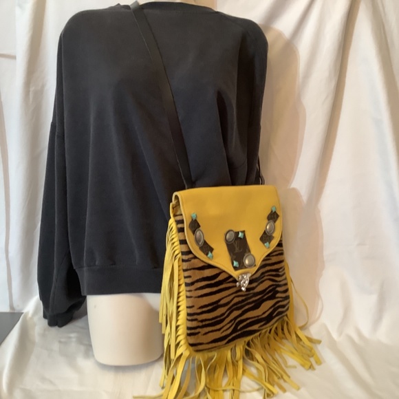 GUC handmade western fringe yellow leather with animal print crossbody - Picture 4 of 16